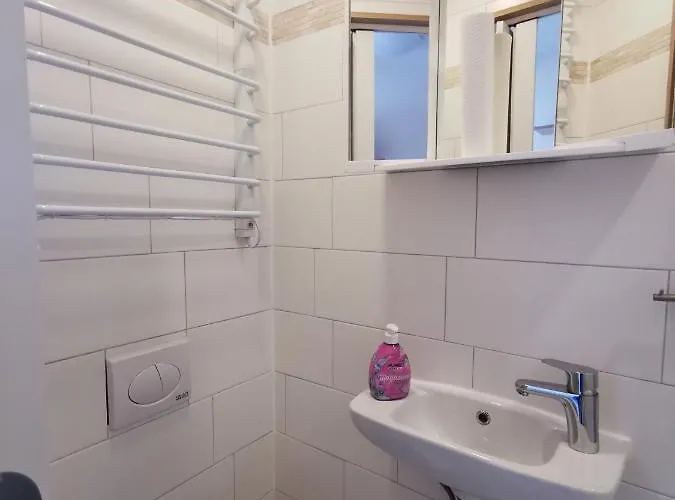 Und Guertler Appartement *